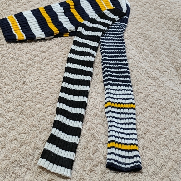 Topshop Long Sleeve Striped Croptop - Picture 2 of 5